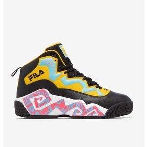 NWOT MEN’S FILA MB size 10